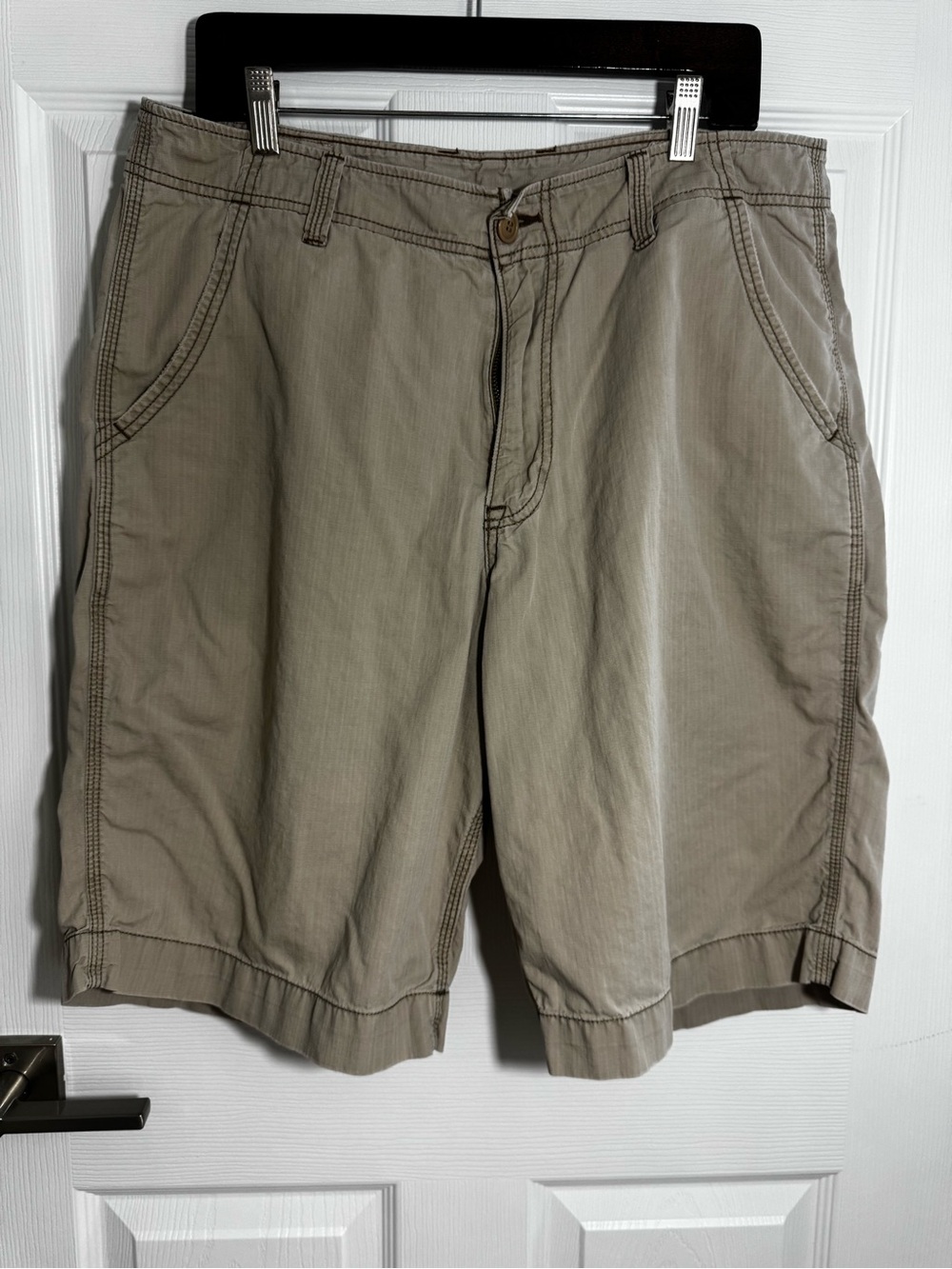 Lucky Brand Beige Flat Front Men's Shorts
